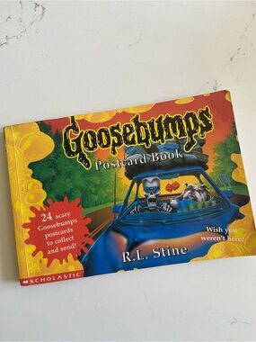 Vintage 90s Goosebumps Postcard Book R.L. Stine
